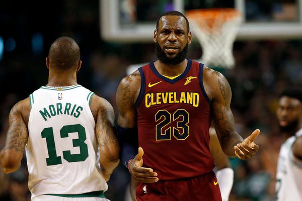 冬窗盘点：蓝月造标王新五大联赛最新赛程比分直播_英超/西甲/意甲/德甲/法甲全追踪月惹C罗小打小闹真赢家？